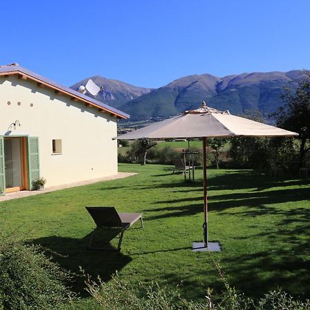 Agriturismo La Cascina Di Opaco Nórcia Exterior foto
