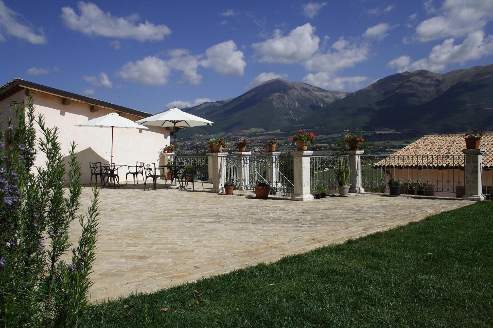 Agriturismo La Cascina Di Opaco Nórcia Exterior foto