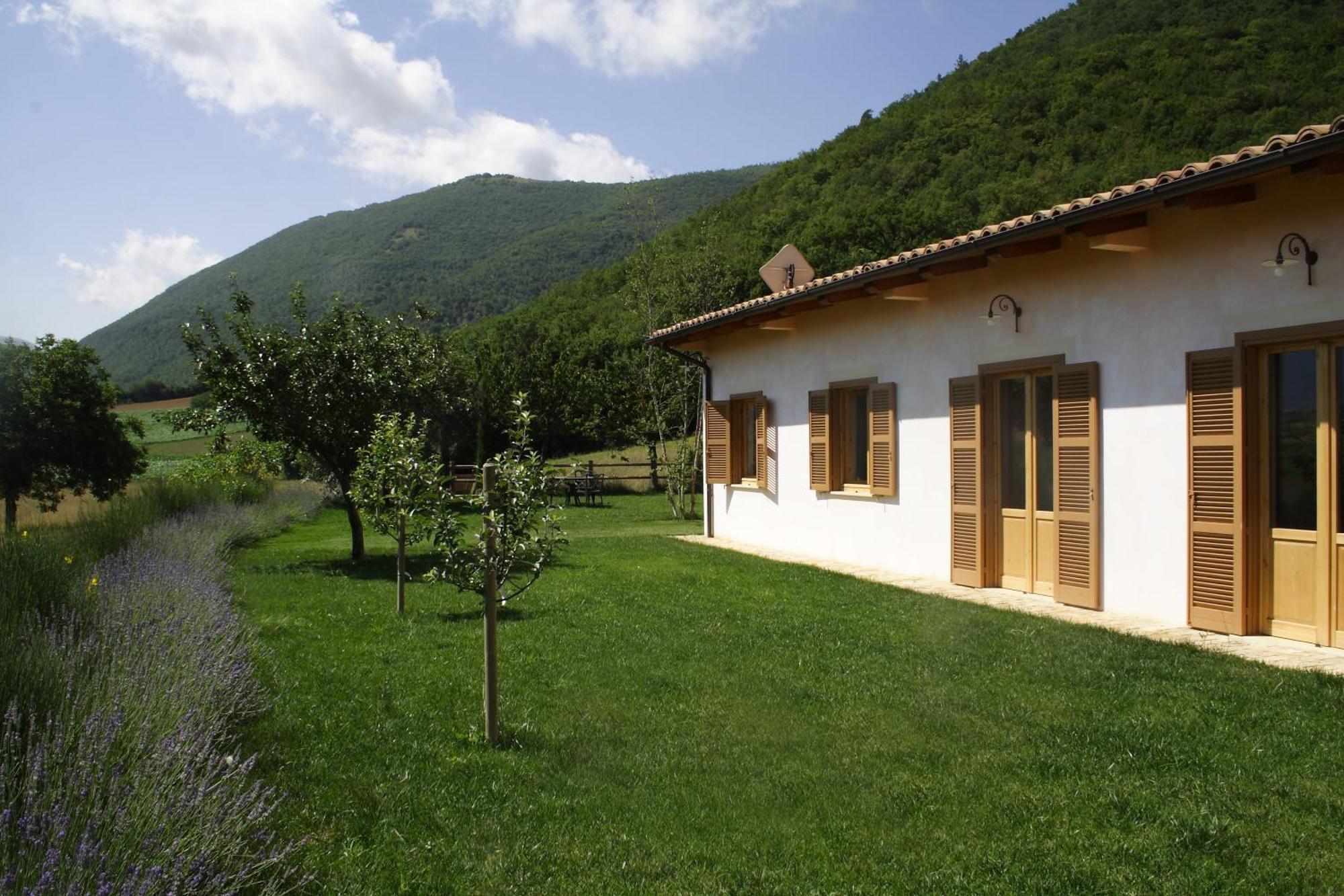 Agriturismo La Cascina Di Opaco Nórcia Exterior foto
